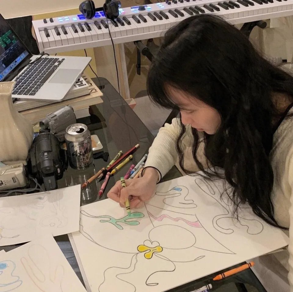 东宫春深深几许